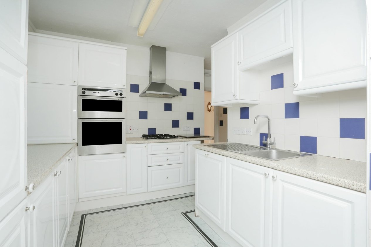 Properties For Sale in Radnor Cliff  Folkestone