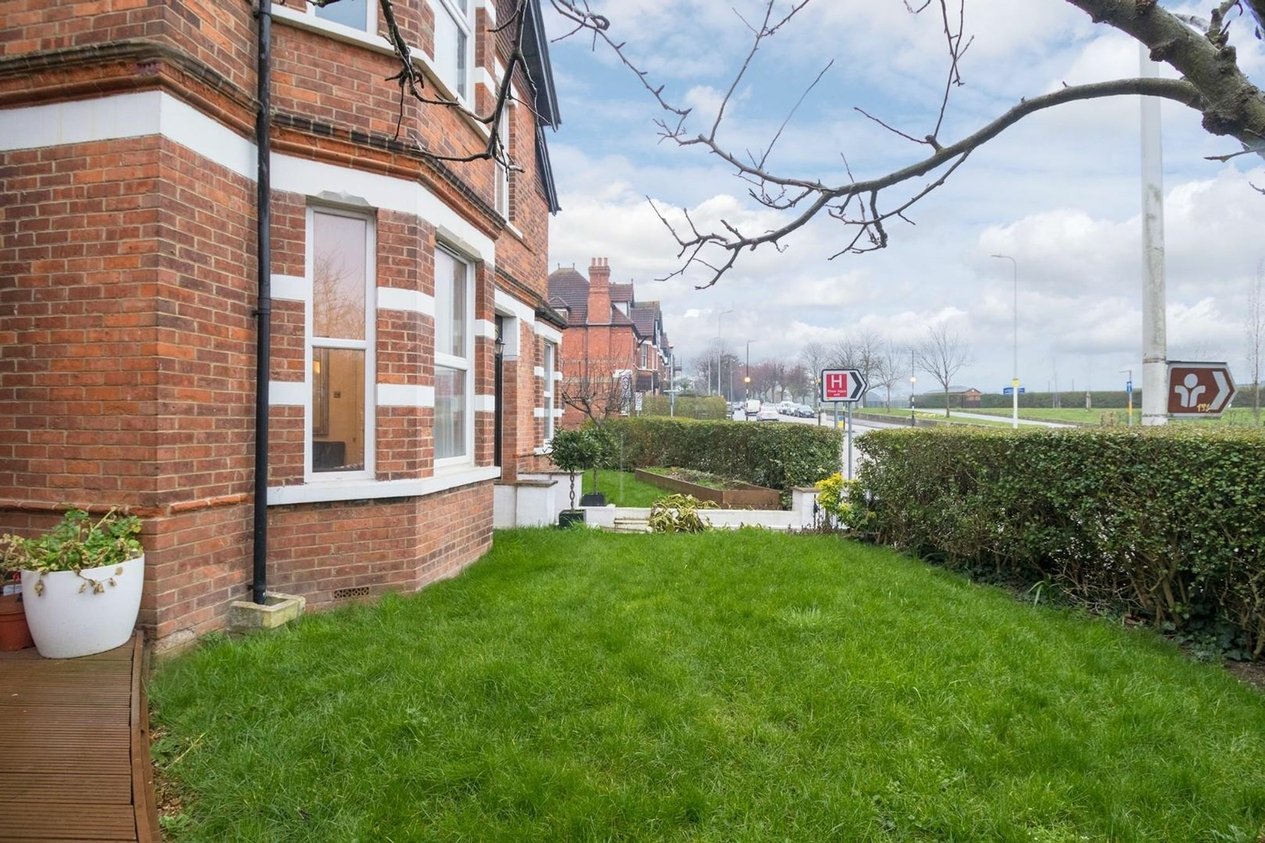Properties For Sale in Radnor Park Road  Folkestone