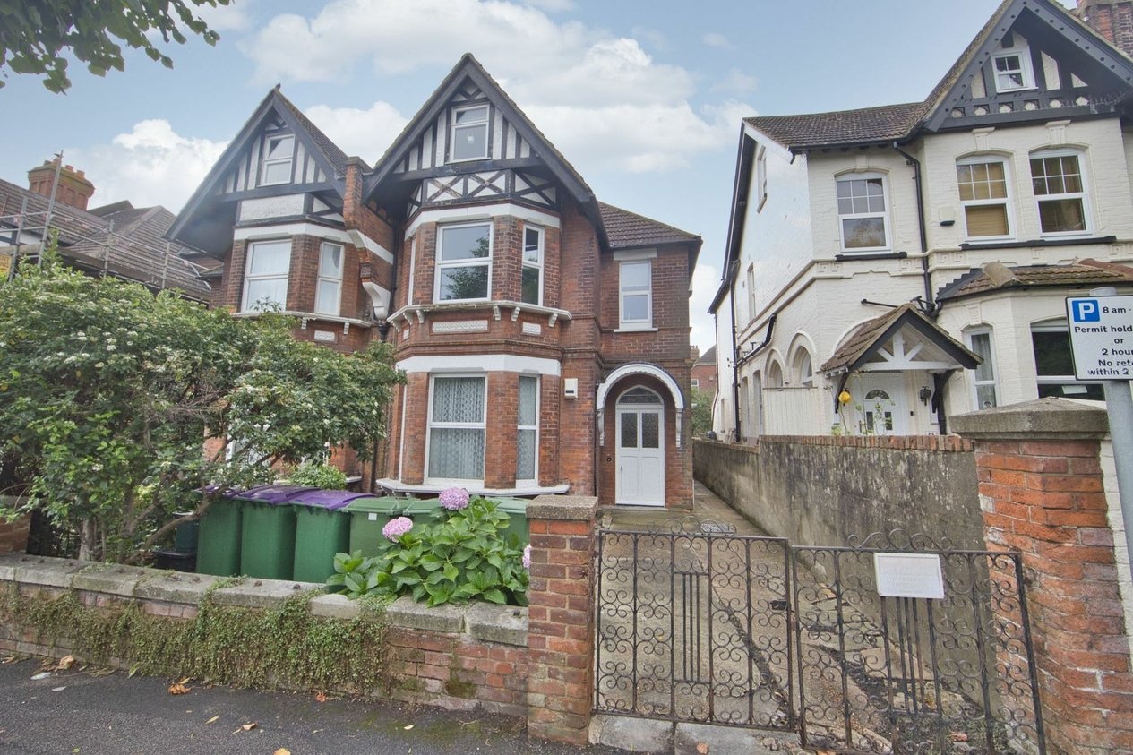 Properties Sold Subject To Contract in Radnor Park Road  Folkestone