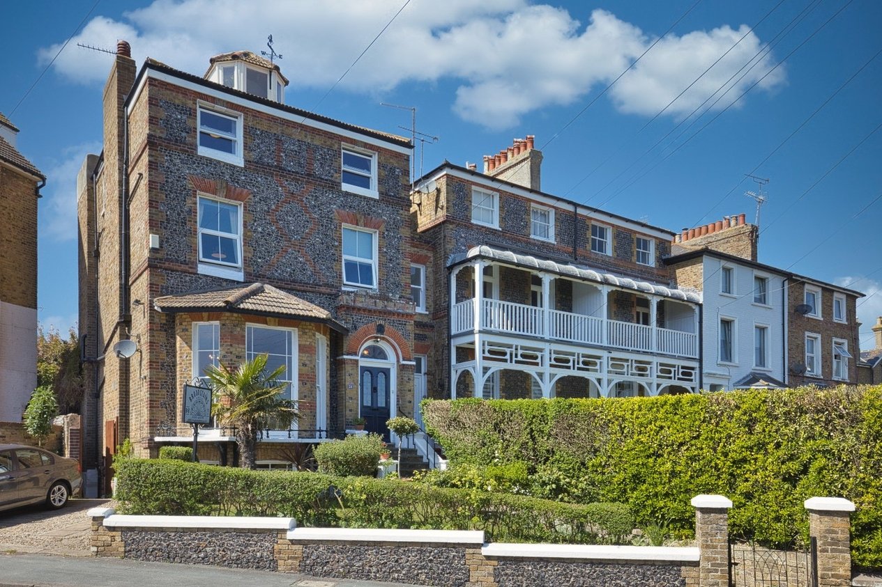Properties For Sale in Ramsgate Road Broadstairs