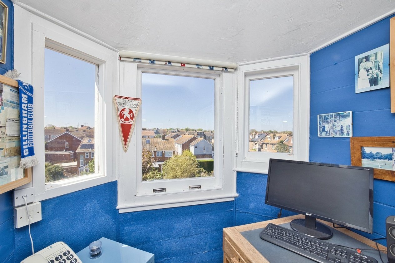 Properties For Sale in Ramsgate Road Broadstairs