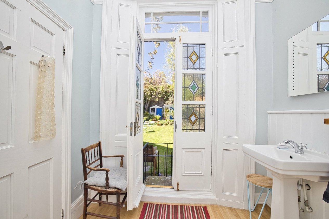 Properties For Sale in Ramsgate Road Broadstairs