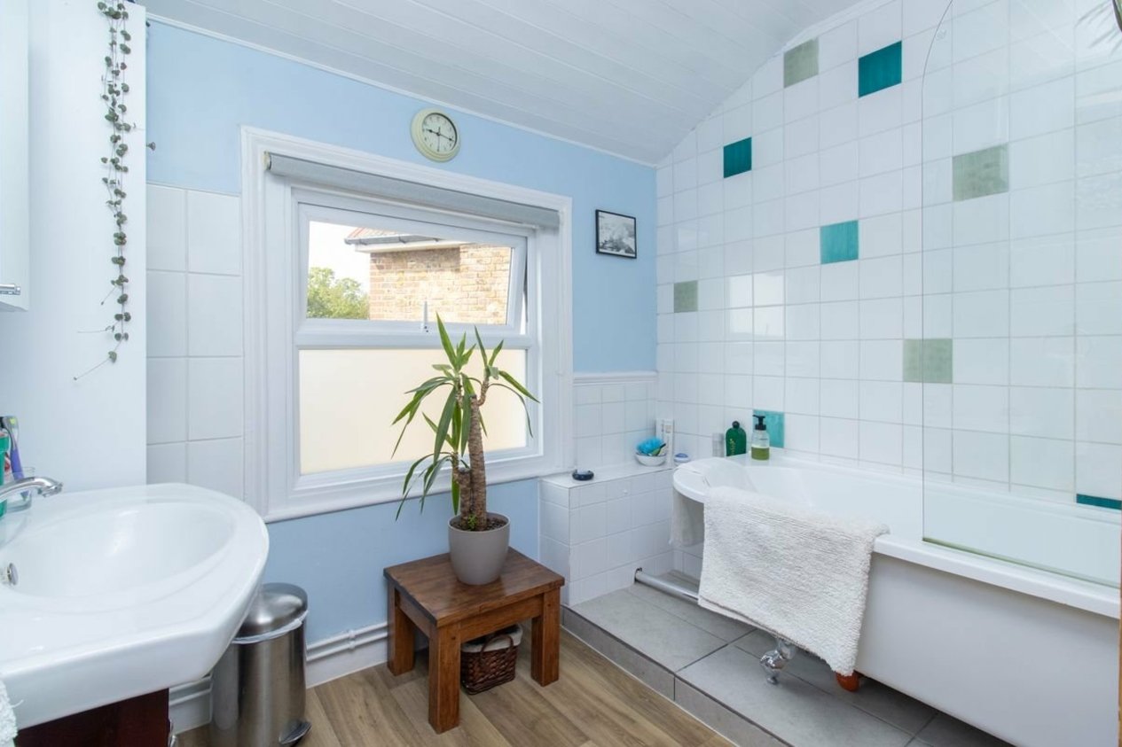 Properties For Sale in Ramsgate Road Broadstairs