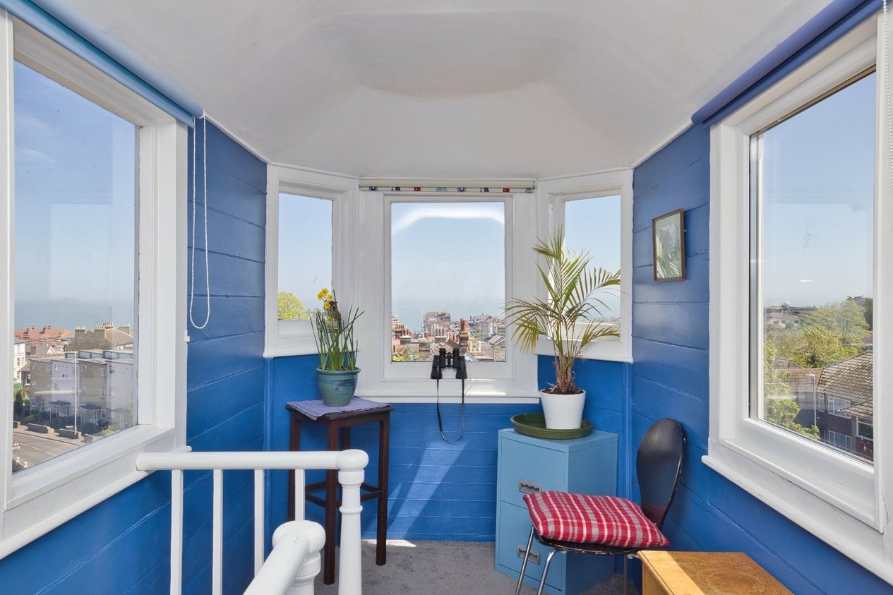 Properties For Sale in Ramsgate Road Broadstairs