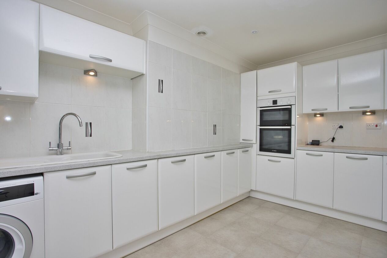 Properties For Sale in Ranelagh Road  The Queens Ranelagh Road