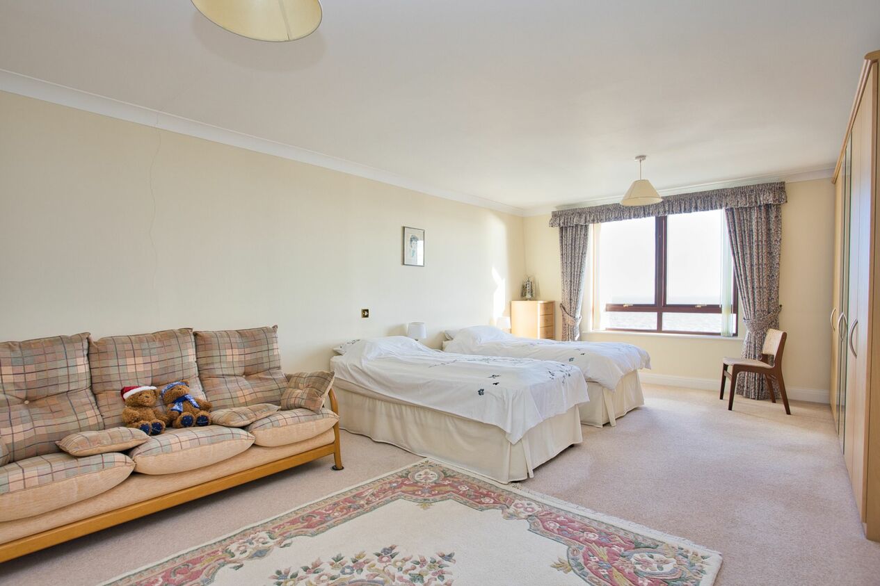 Properties For Sale in Ranelagh Road  The Queens Ranelagh Road