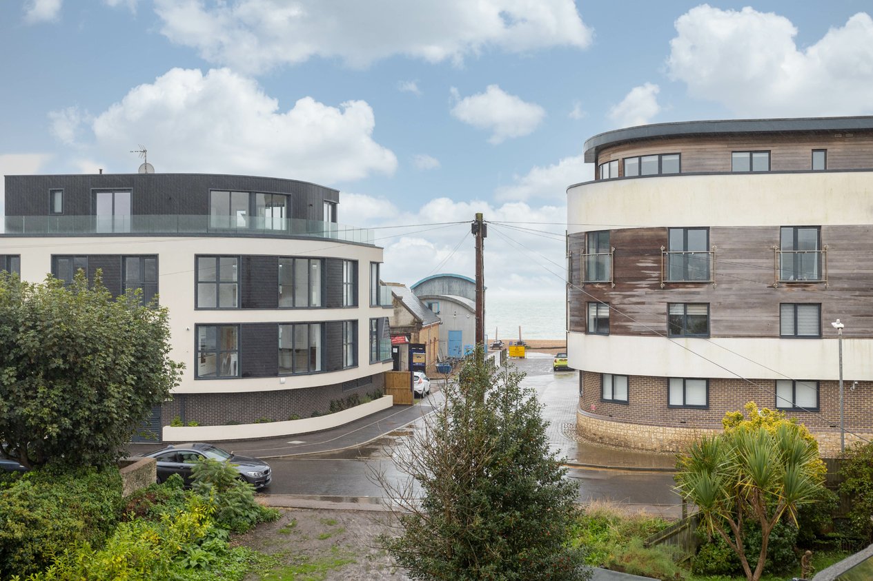 Properties Sold in Range Road Hythe