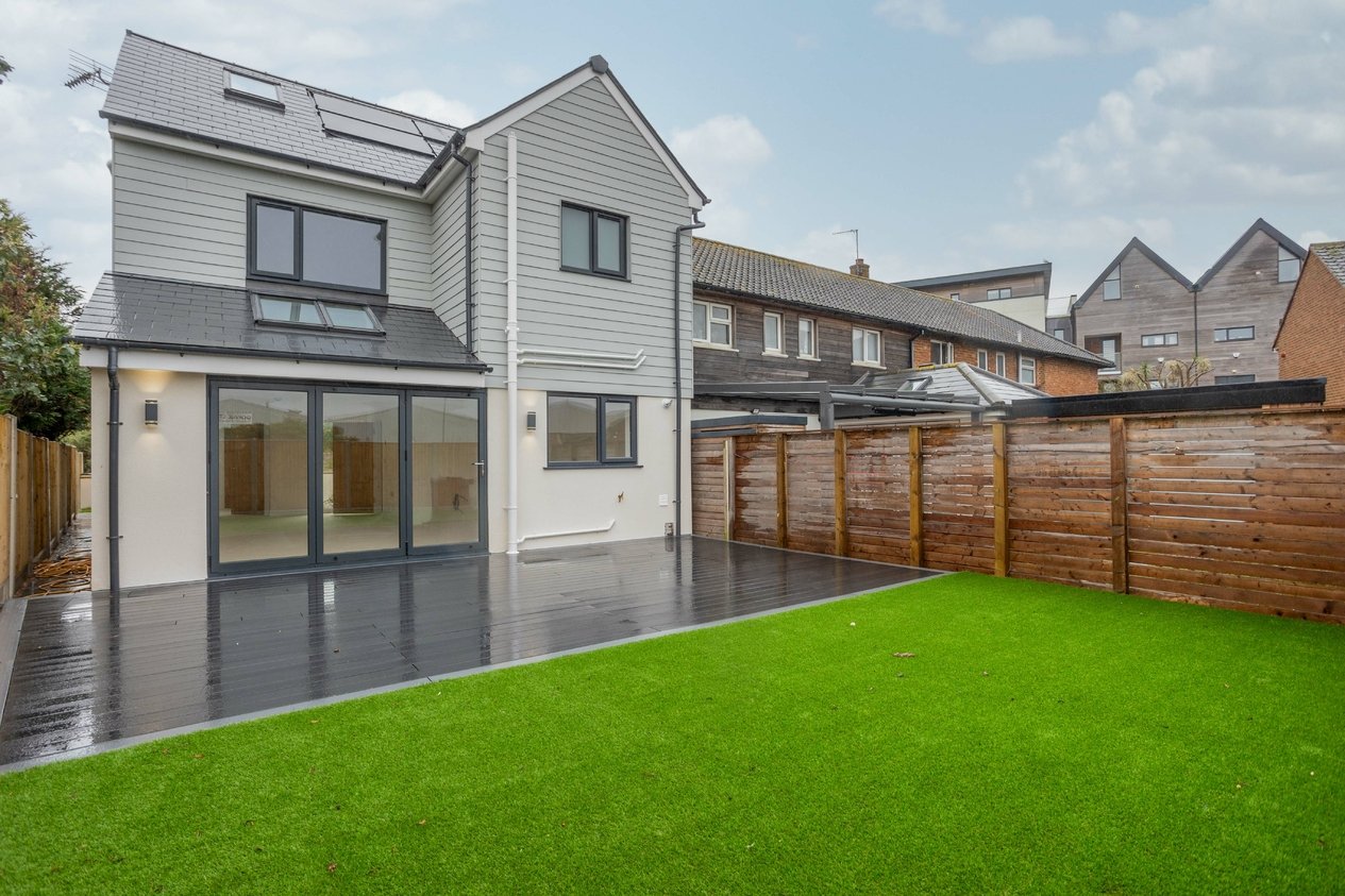 Properties Sold in Range Road Hythe