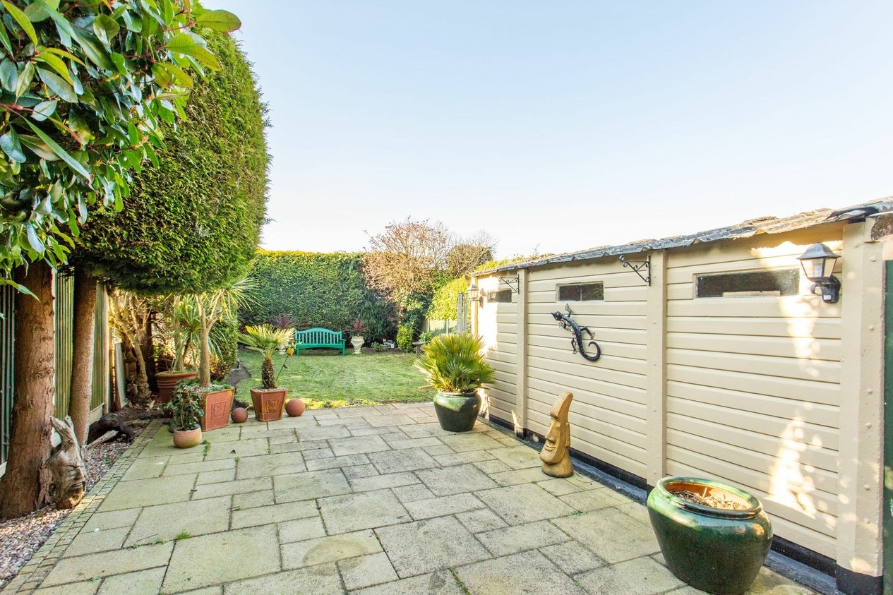 Properties Sold Subject To Contract in Ratling Road  Aylesham