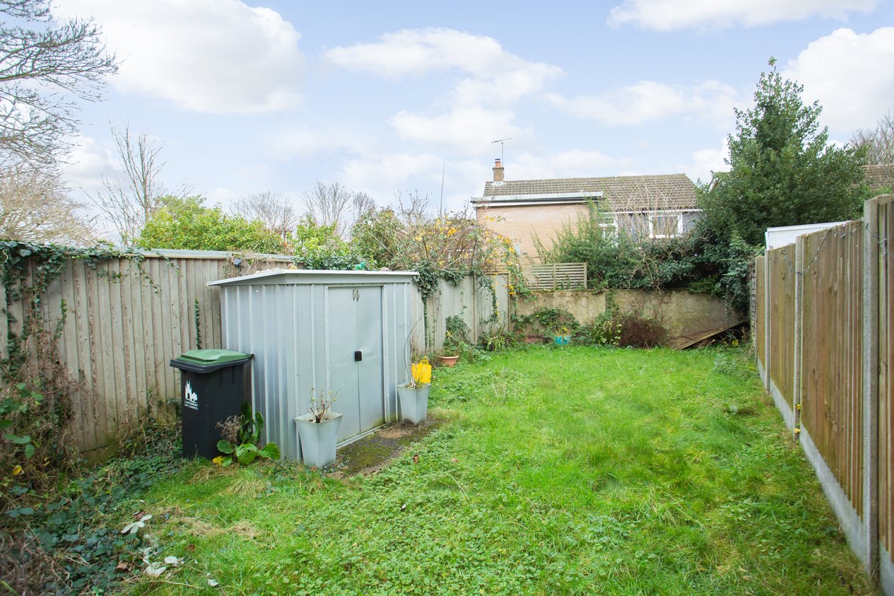 Properties Under Offer in Raymond Avenue Canterbury