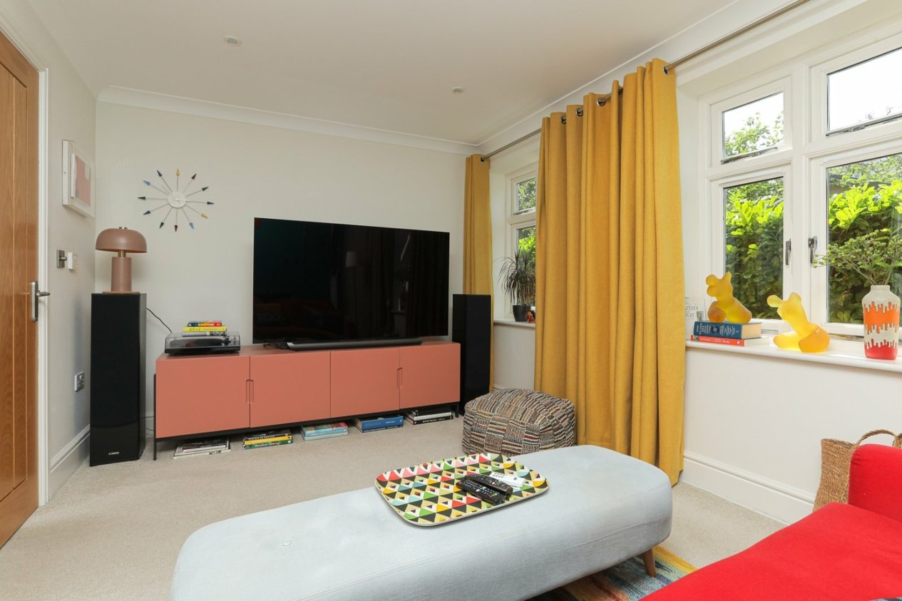 Properties For Sale in Reading Street Broadstairs