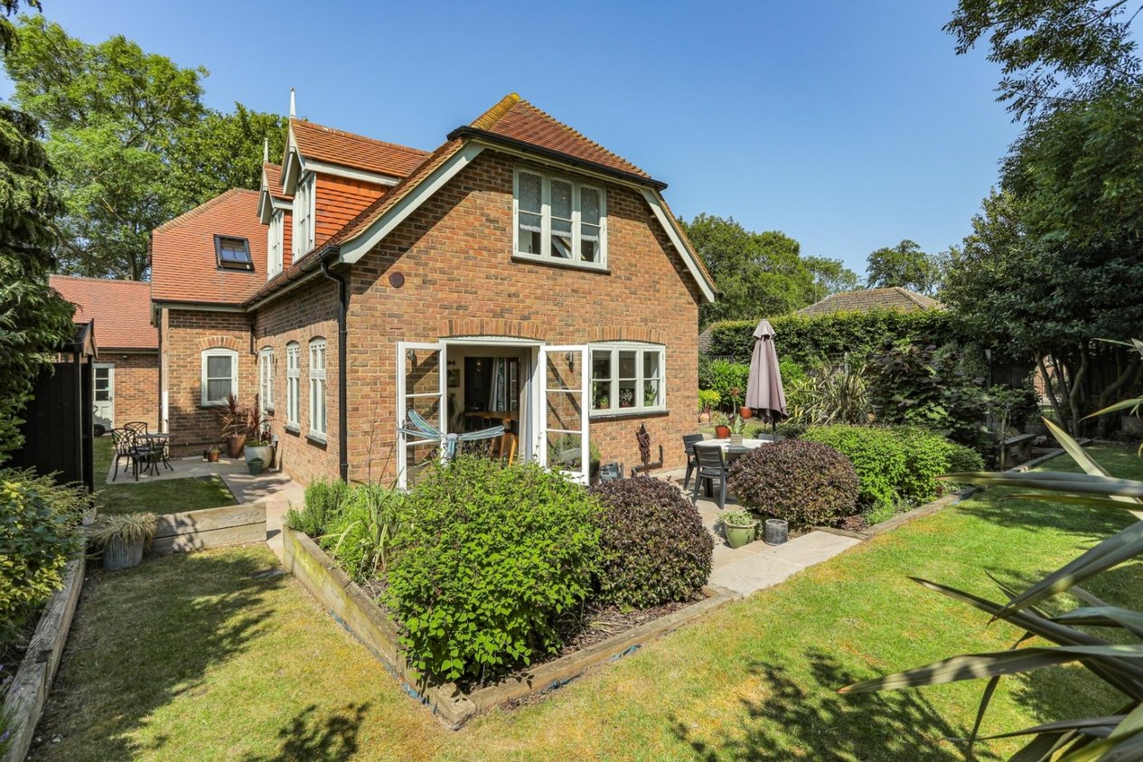 Properties For Sale in Reading Street Broadstairs