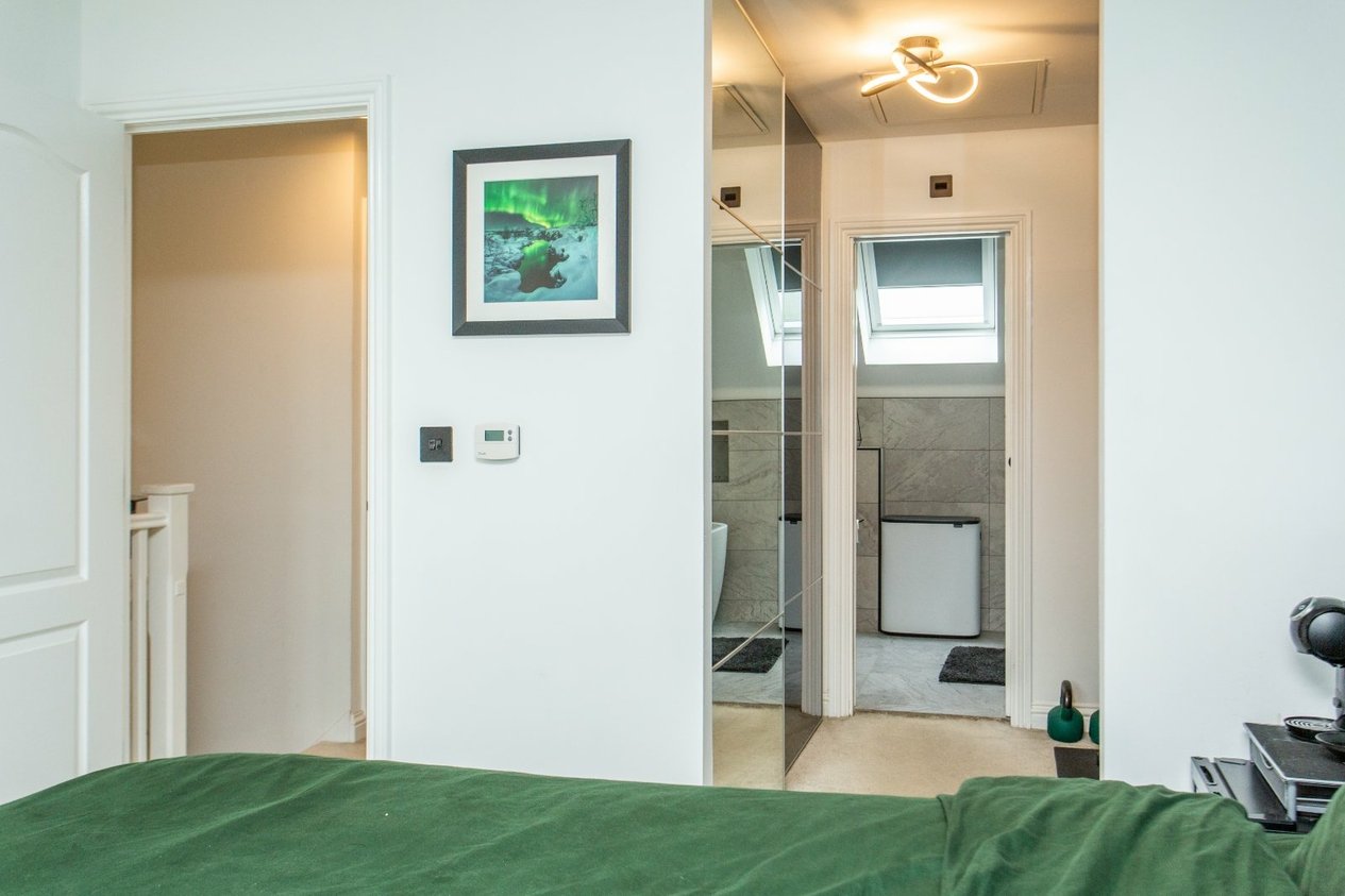 Properties For Sale in Realmwood Close Canterbury