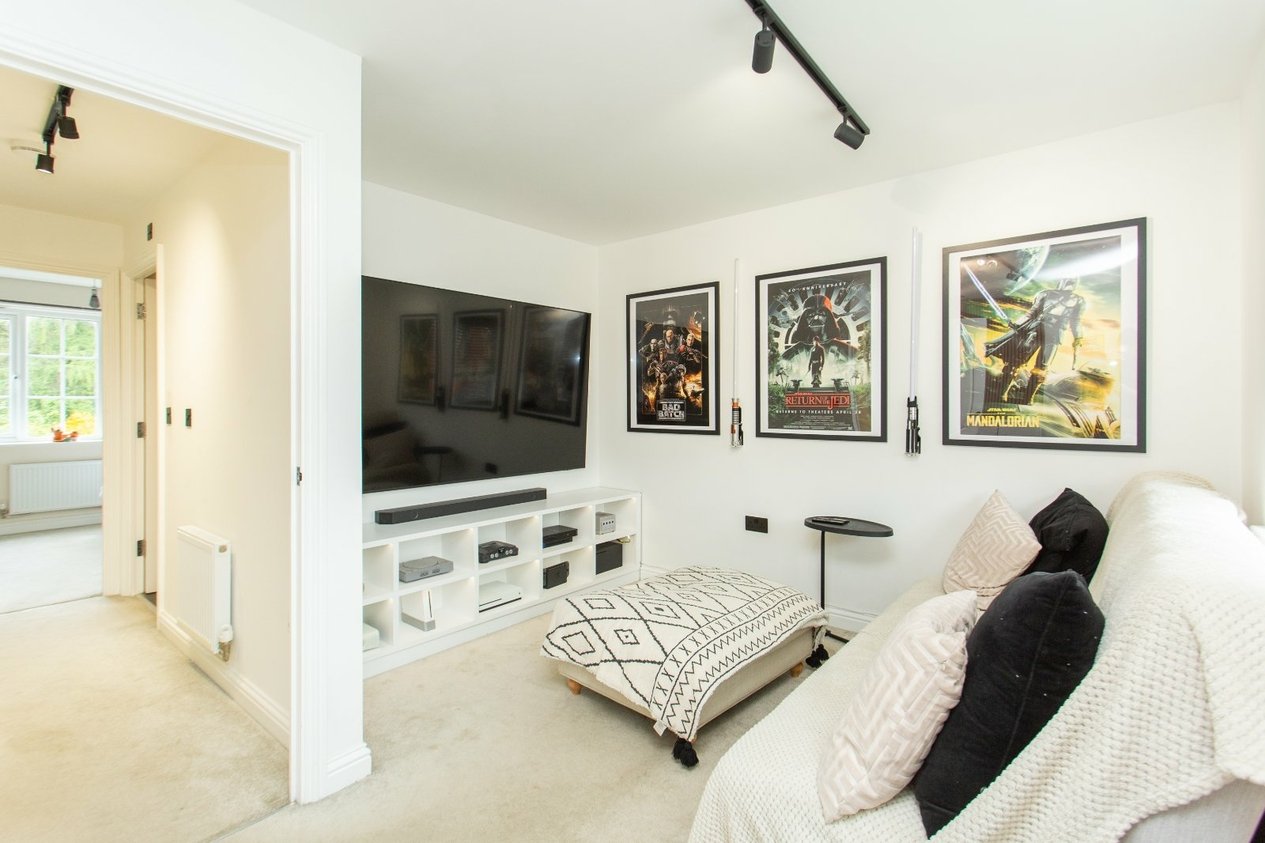 Properties For Sale in Realmwood Close Canterbury