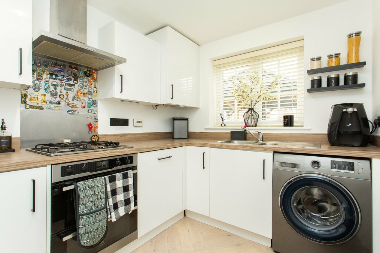 Properties For Sale in Realmwood Close Canterbury
