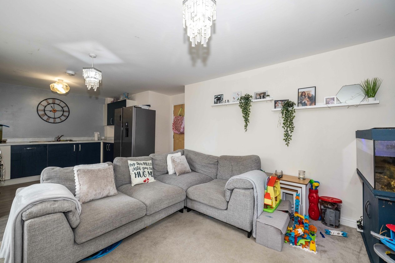 Properties For Sale in Realmwood Close Canterbury