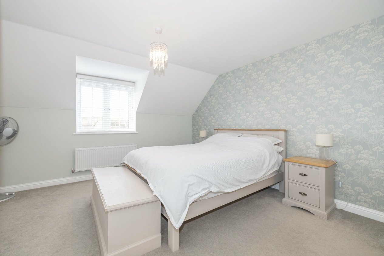 Properties For Sale in Realmwood Close Canterbury