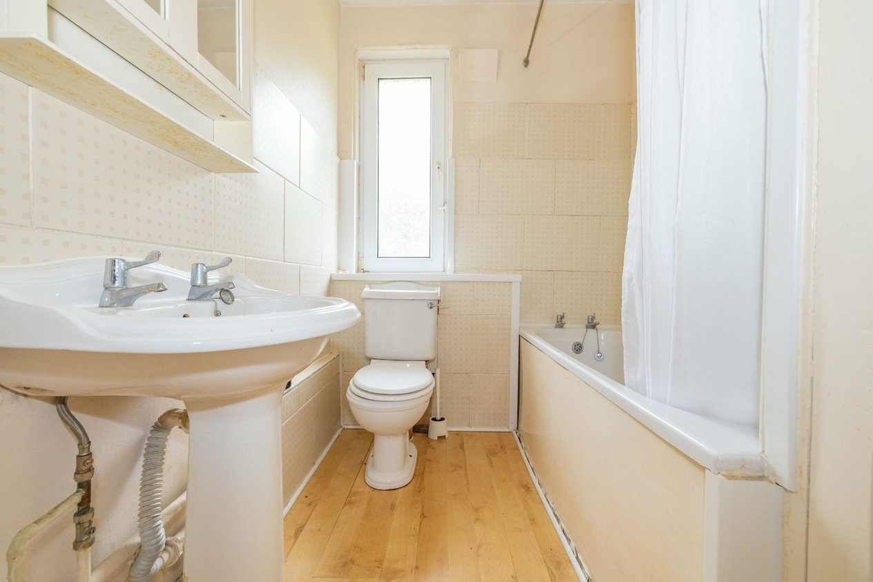 Properties For Sale in Rectory Lane Barham