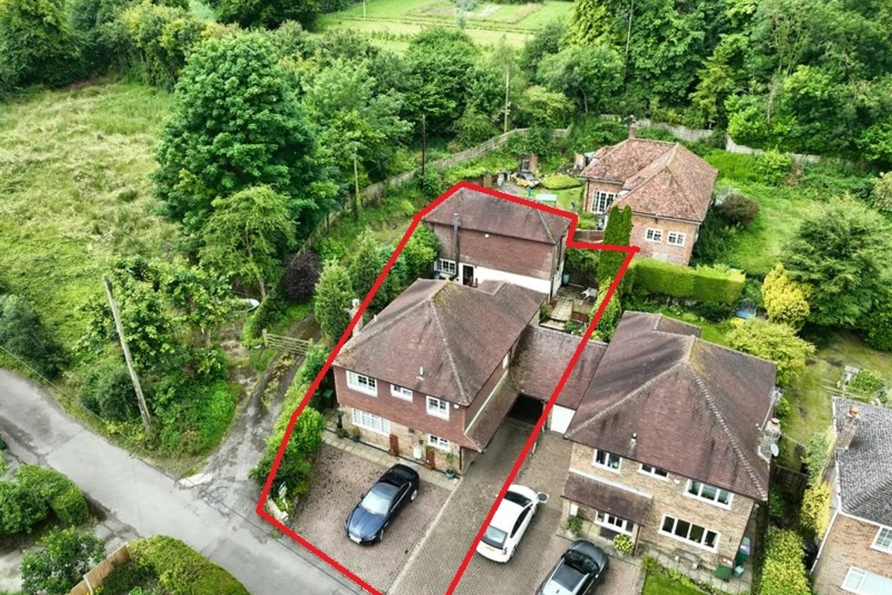 Properties For Sale in Rectory Lane  Lyminge