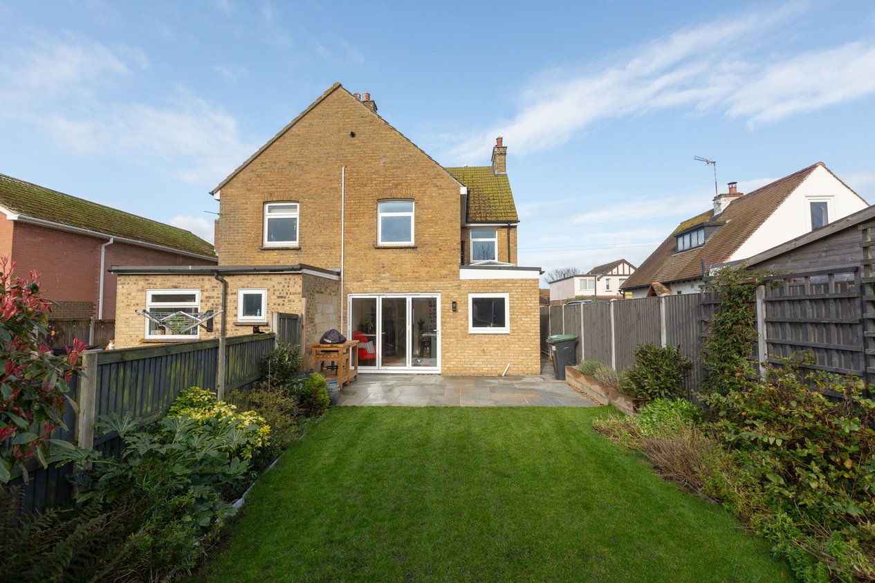 Properties Under Offer in Reculver Avenue Birchington