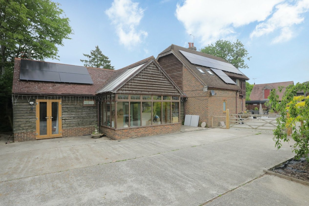Properties For Sale in Redbrook Street Woodchurch