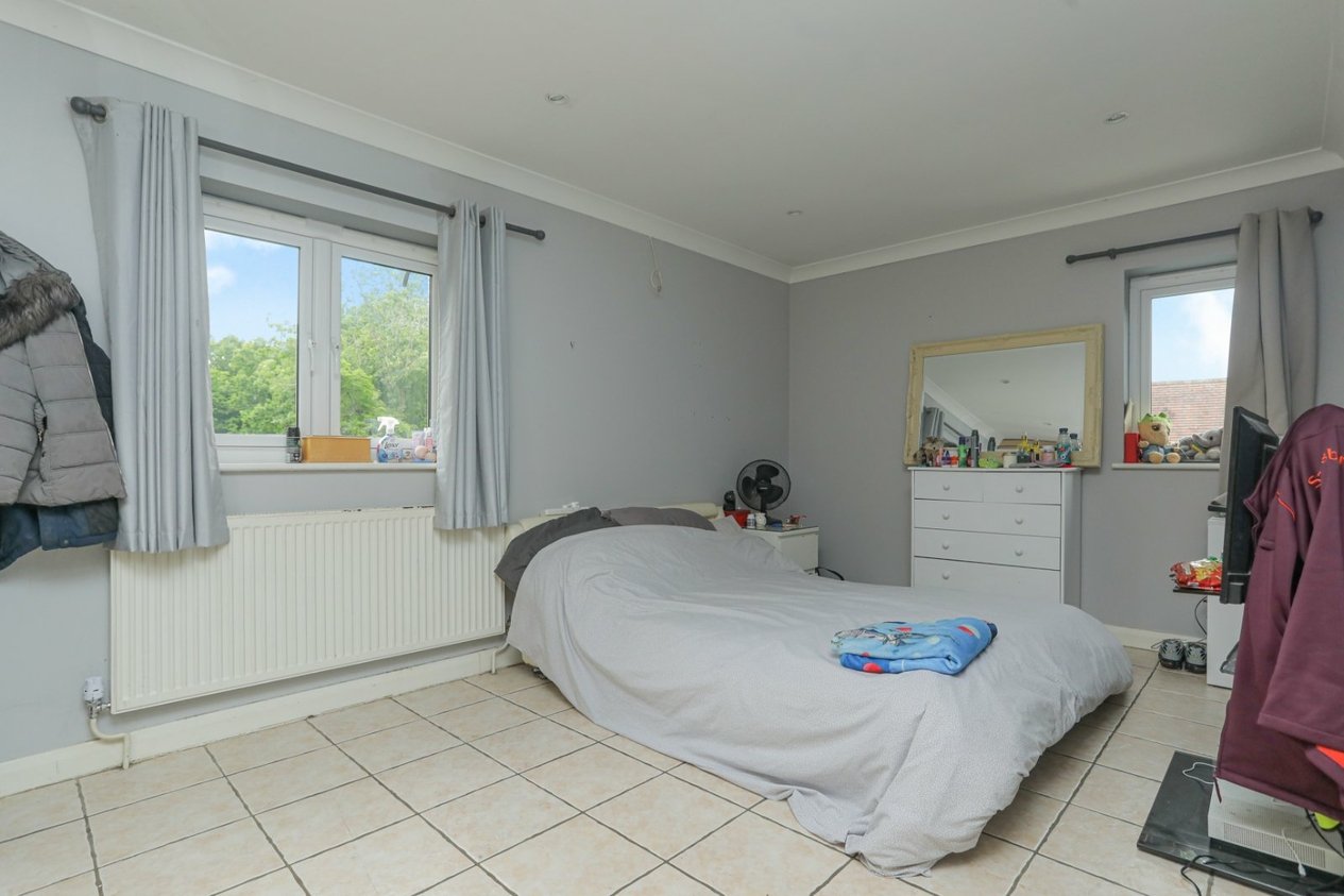 Properties For Sale in Redbrook Street Woodchurch