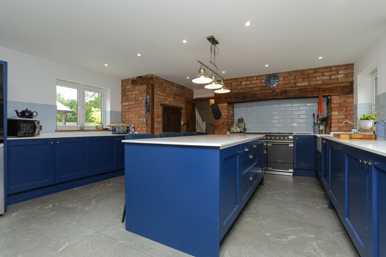 Properties For Sale in Redbrook Street Woodchurch