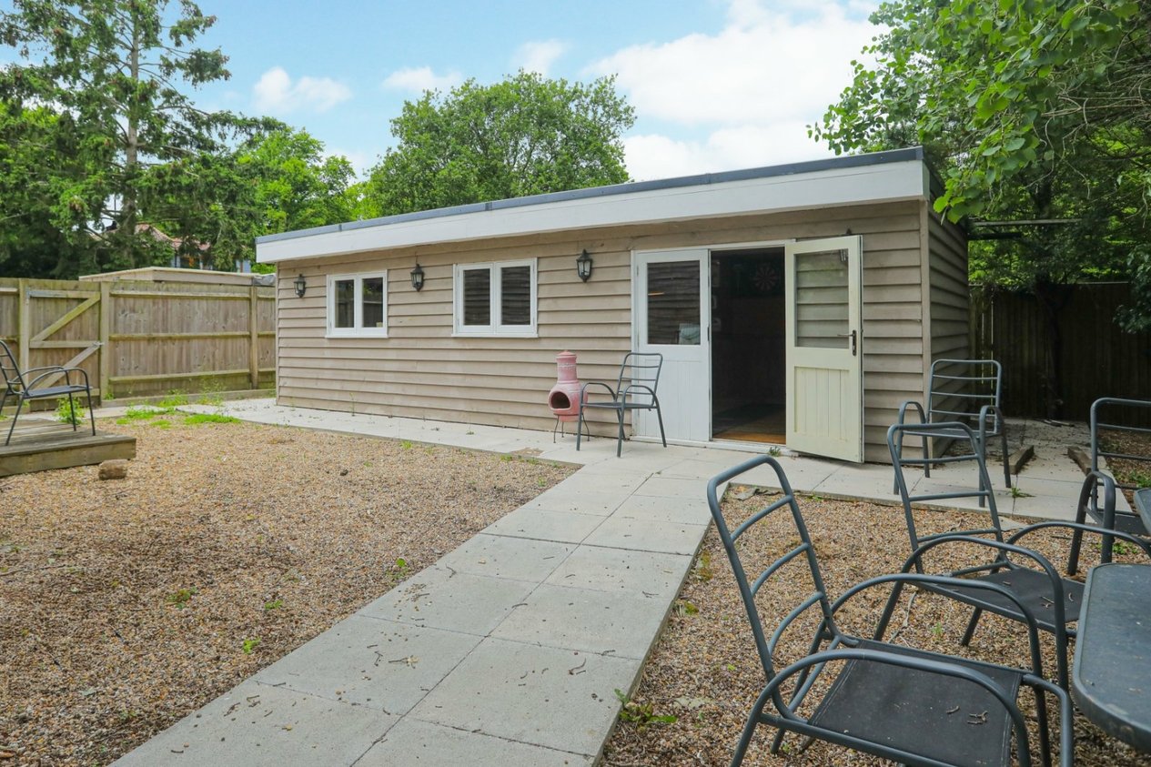 Properties For Sale in Redbrook Street Woodchurch