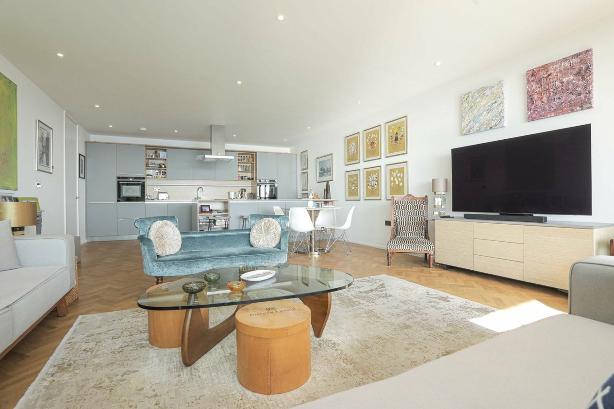 Properties For Sale in Redriff North Foreland Avenue