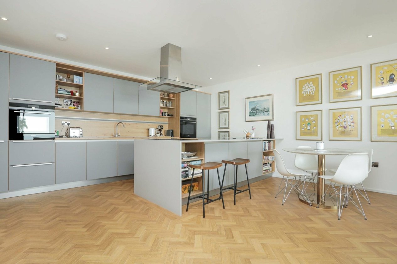 Properties For Sale in Redriff North Foreland Avenue
