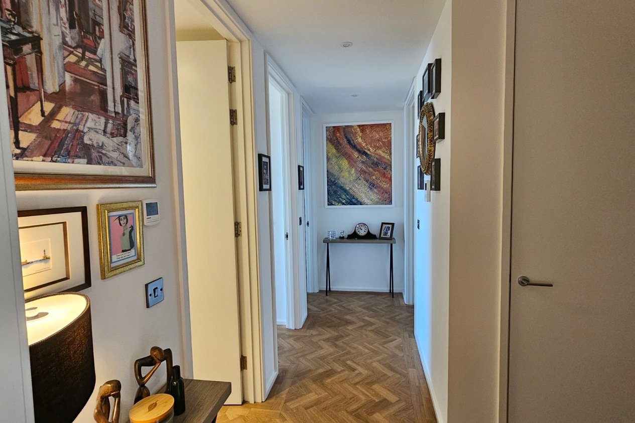 Properties For Sale in Redriff North Foreland Avenue