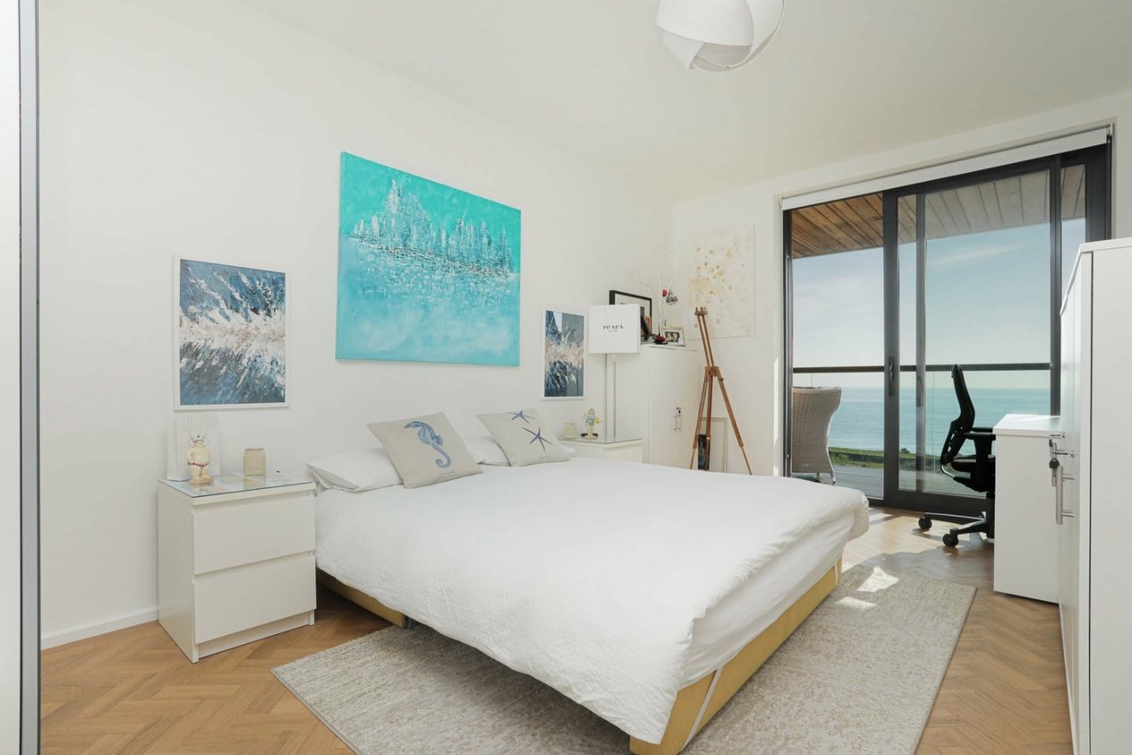 Properties For Sale in Redriff North Foreland Avenue