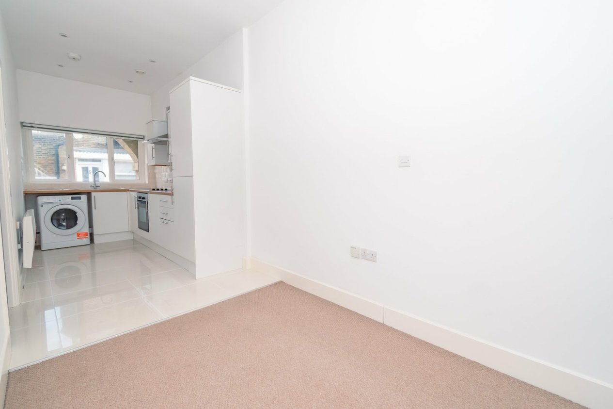 Properties For Sale in Reeves Yard Margate