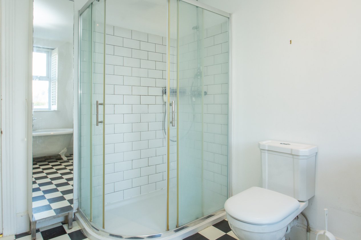 Properties Under Offer in Regent Street Whitstable