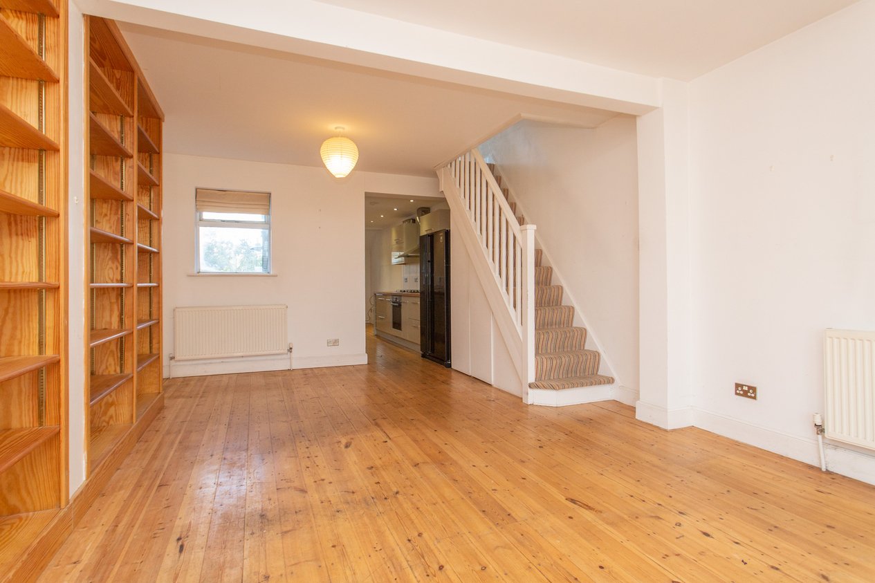 Properties Under Offer in Regent Street Whitstable
