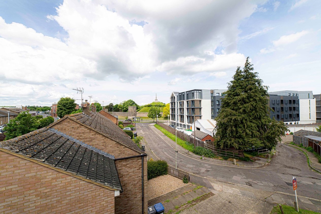Properties For Sale in Rhodaus Close  Moat House Rhodaus Close