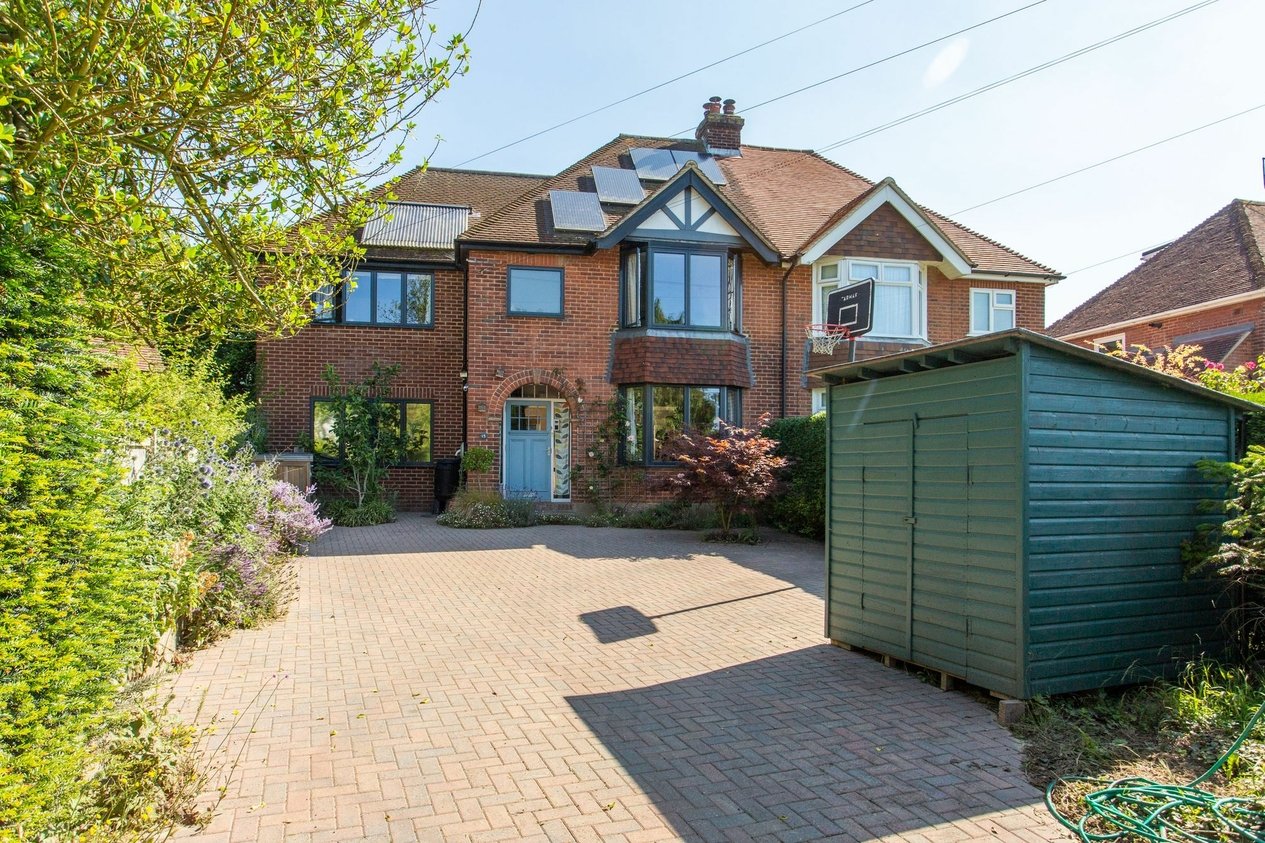 Properties Sold Subject To Contract in Richmond Gardens  Canterbury