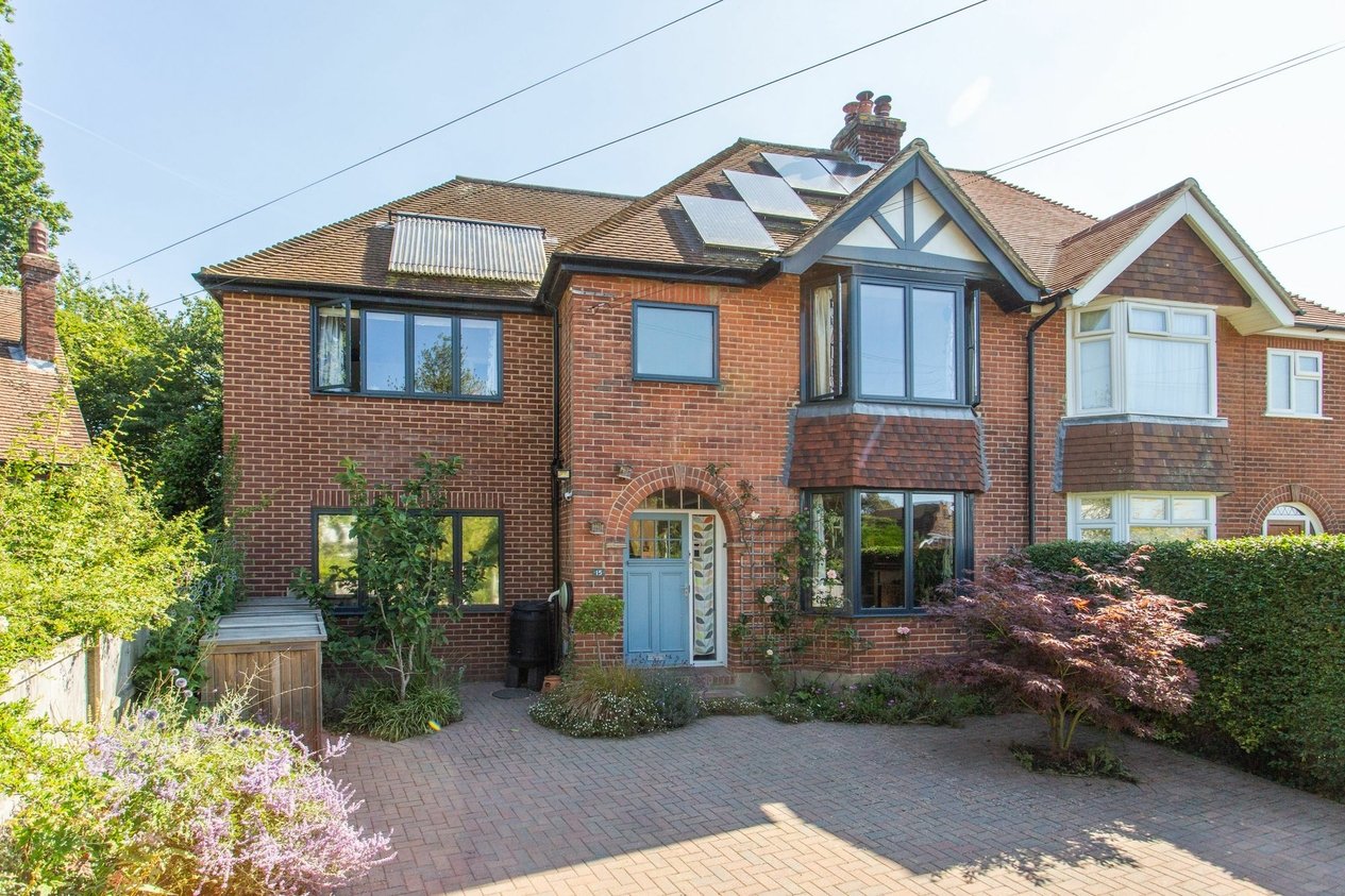 Properties Sold Subject To Contract in Richmond Gardens  Canterbury