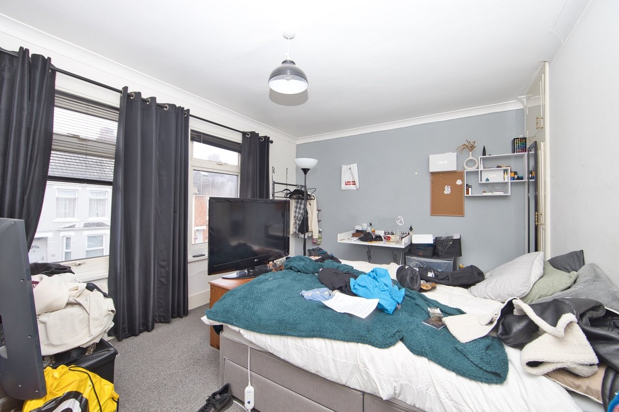 Properties Under Offer in Richmond Street Folkestone