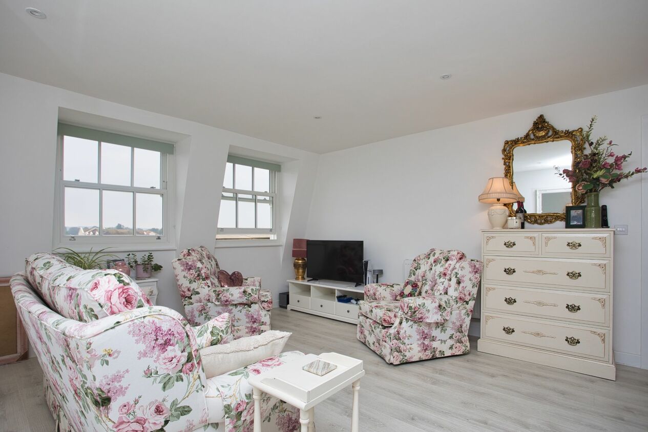 Properties Sold Subject To Contract in Richmond Street  Herne Bay