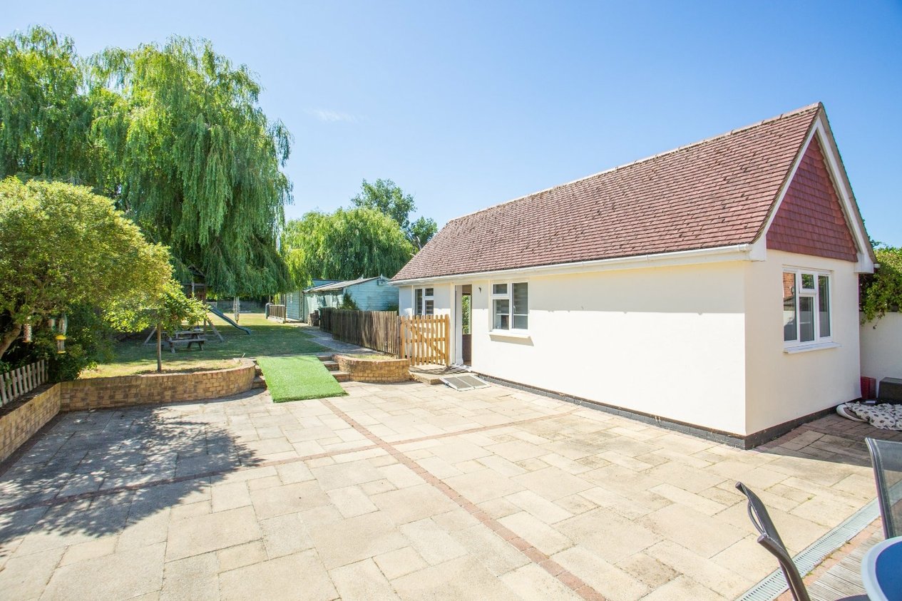 Properties For Sale in Ridgeway Road Herne Bay