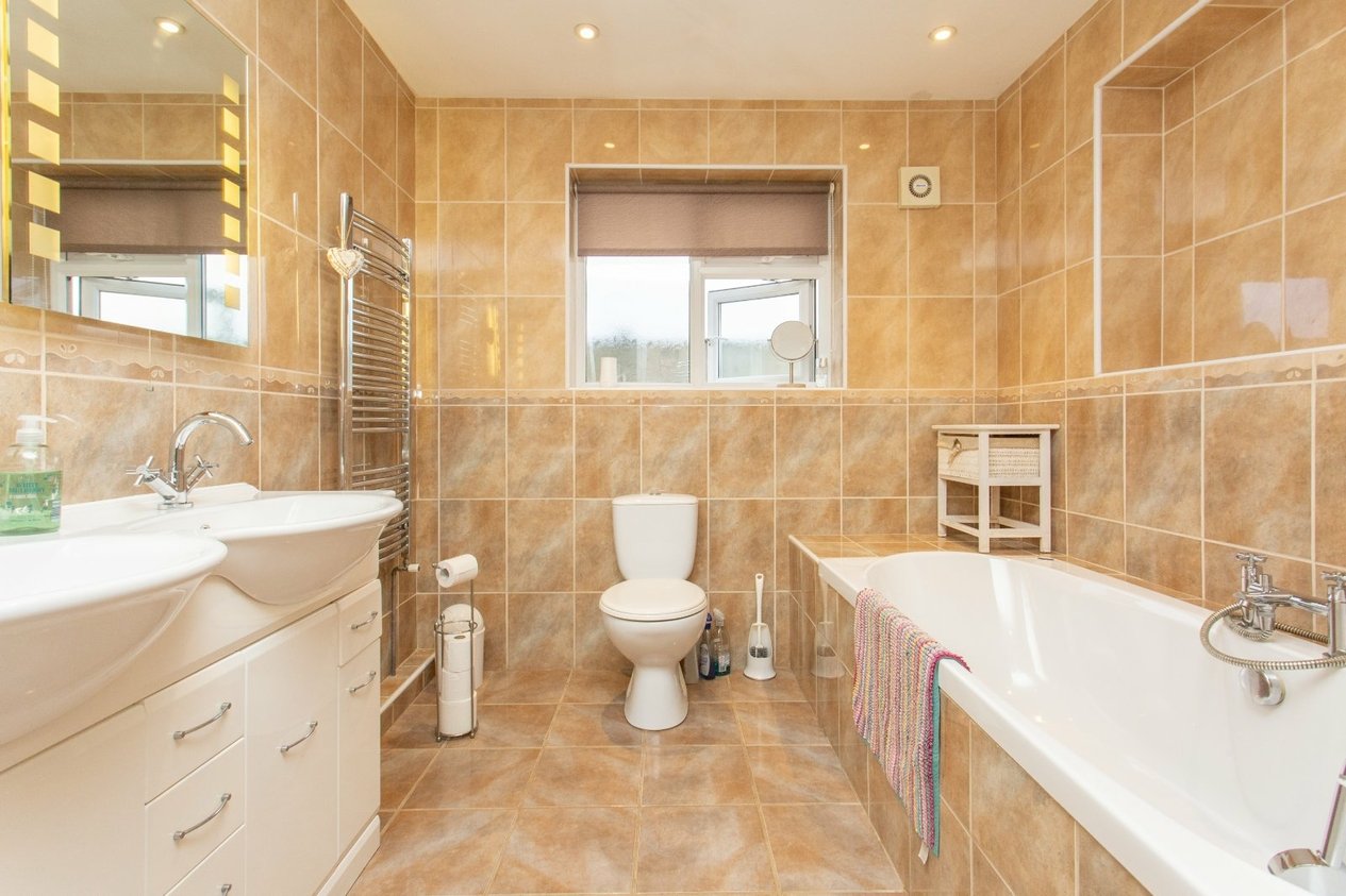 Properties For Sale in Ridgeway Road Herne Bay