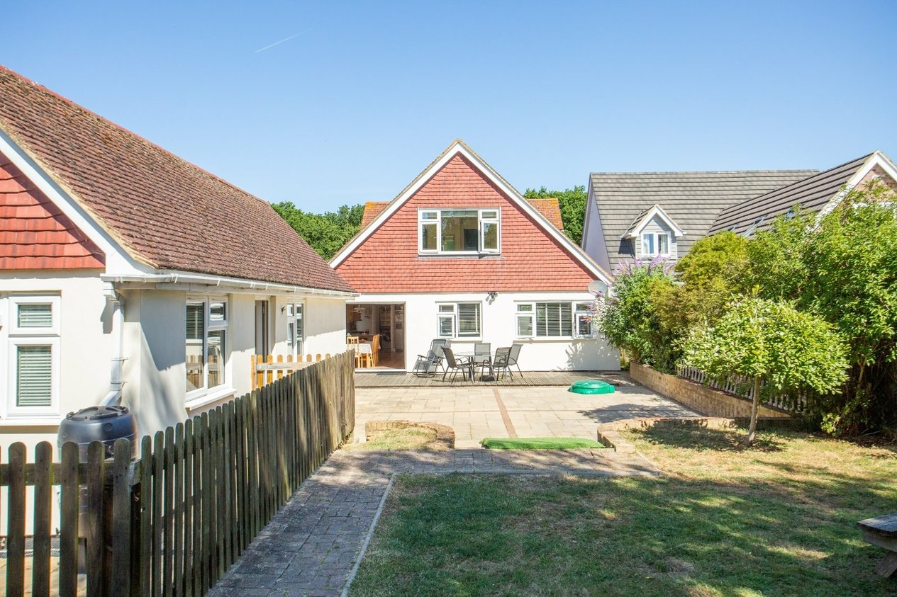 Properties For Sale in Ridgeway Road Herne Bay