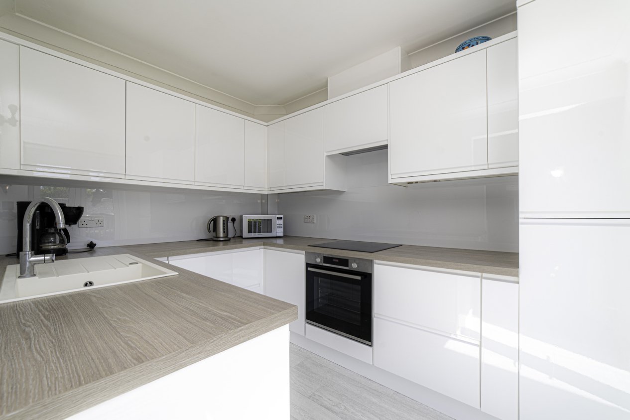 Properties Under Offer in Ridlands South Canterbury Road