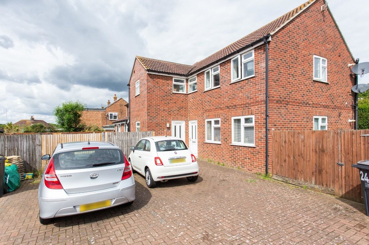 Properties Sold Subject To Contract in 24a River View Sturry