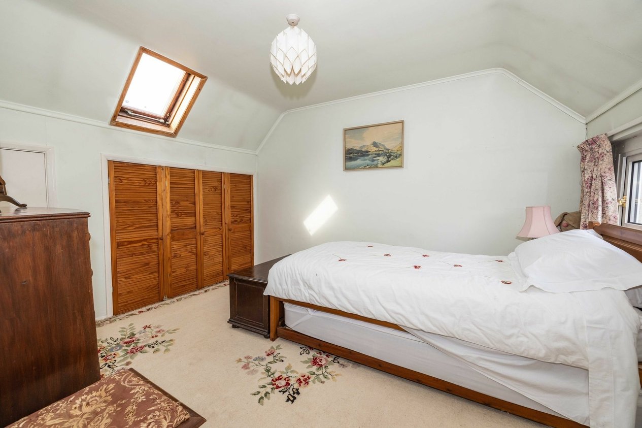 Properties For Sale in Riverside Close  Bridge