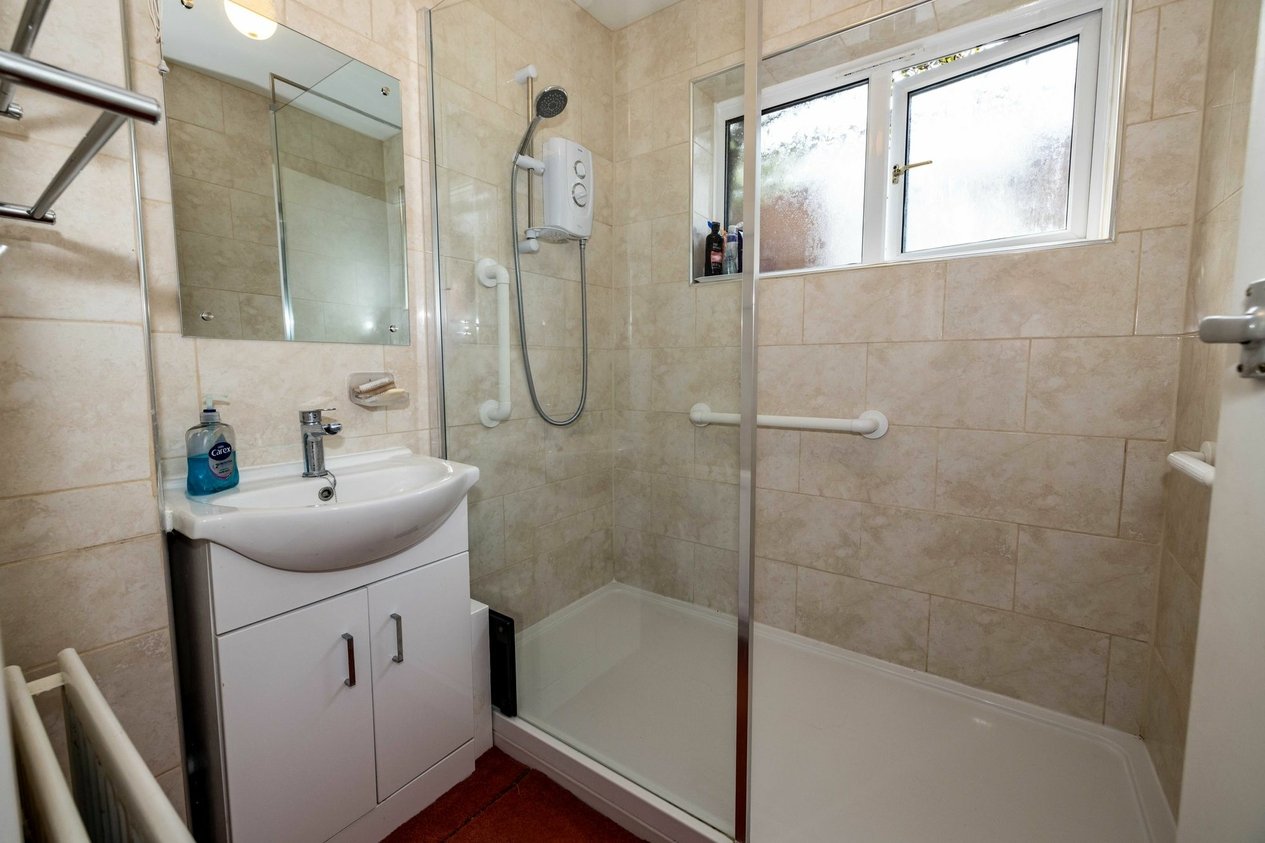 Properties For Sale in Riverside Close  Bridge