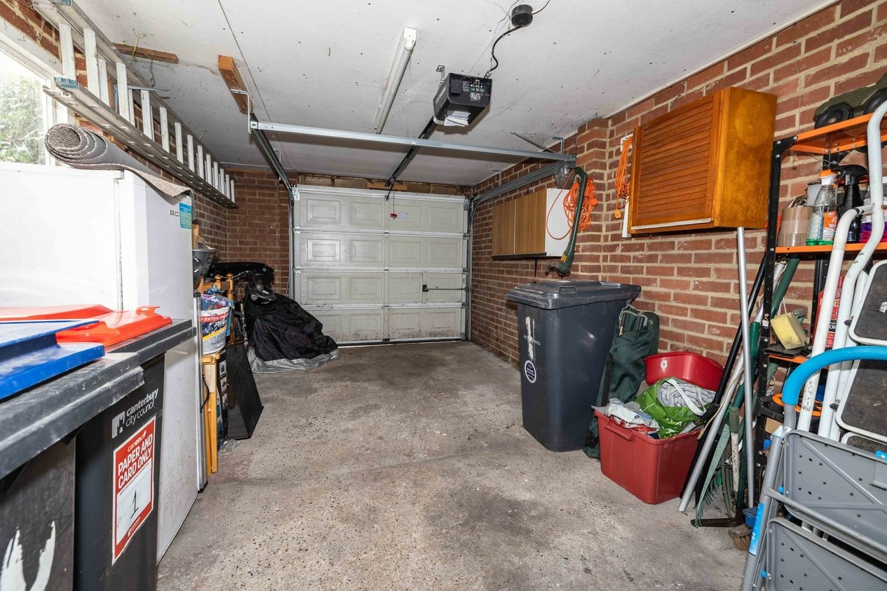 Properties For Sale in Riverside Close  Bridge