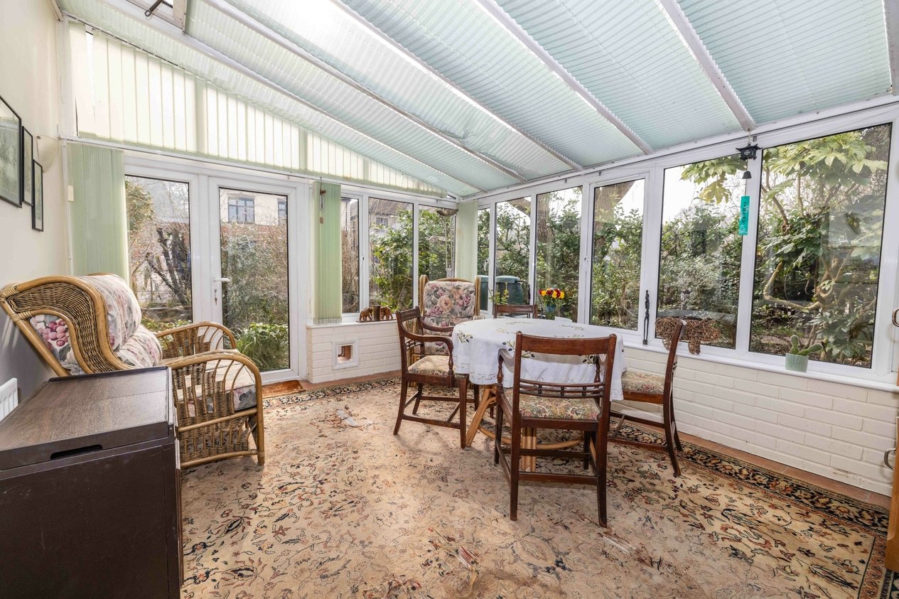 Properties For Sale in Riverside Close Bridge