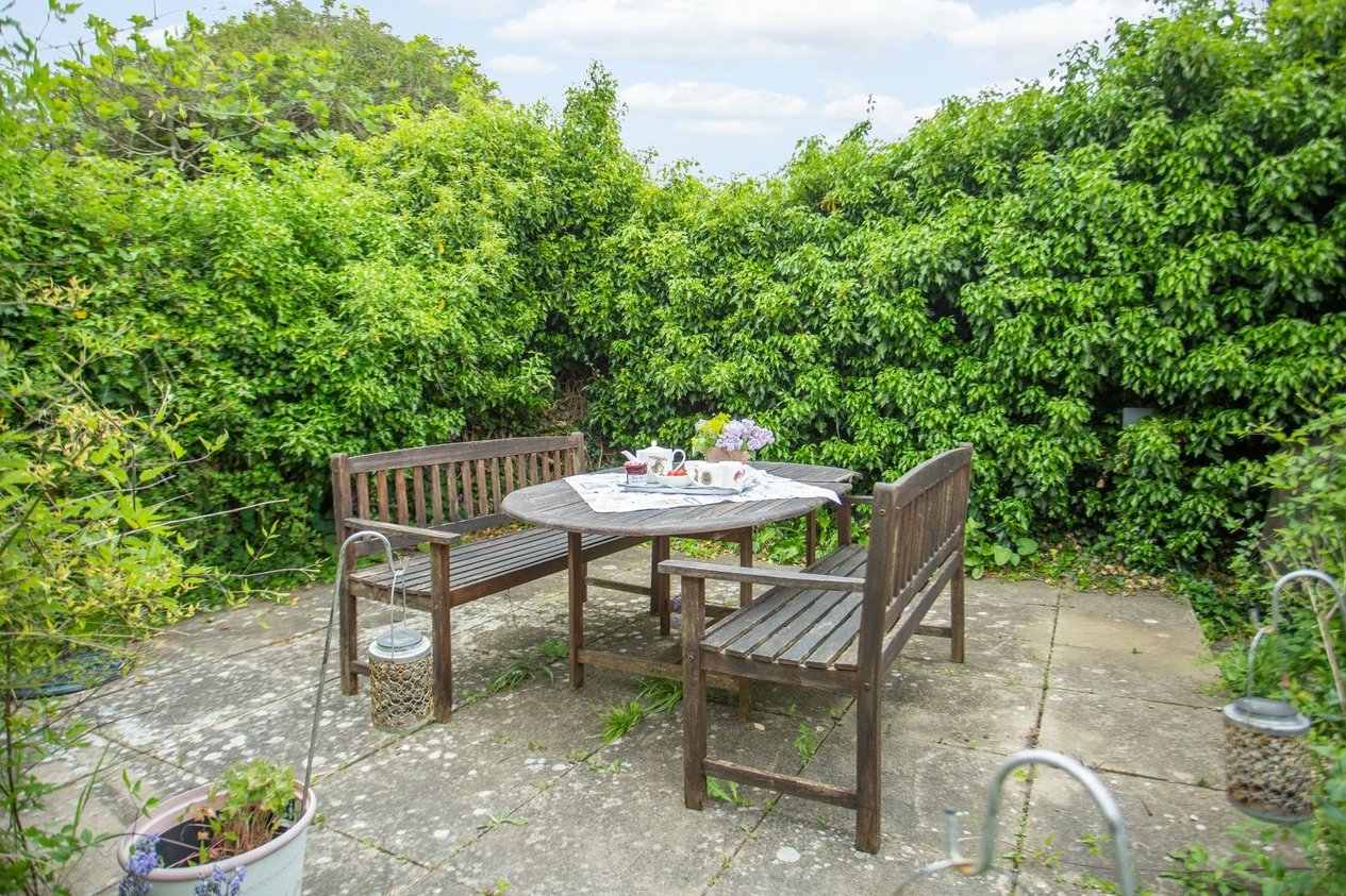 Properties For Sale in Roman Road Aldington